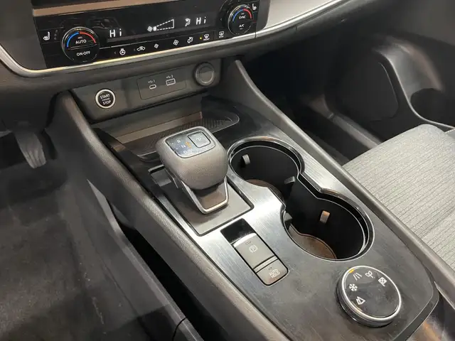 Nissan Rogue Sv Moonroof 2023 - Photo 19