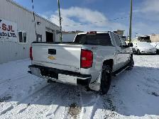 2015 Chevrolet Silverado 1500 LTZ - Photo 3