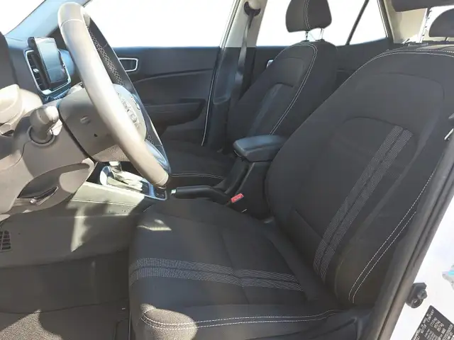 2025 Hyundai Venue Preferred Preferred | Low Mileage | Heated... - Photo 11