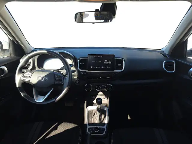 2025 Hyundai Venue Preferred Preferred | Low Mileage | Heated... - Photo 13