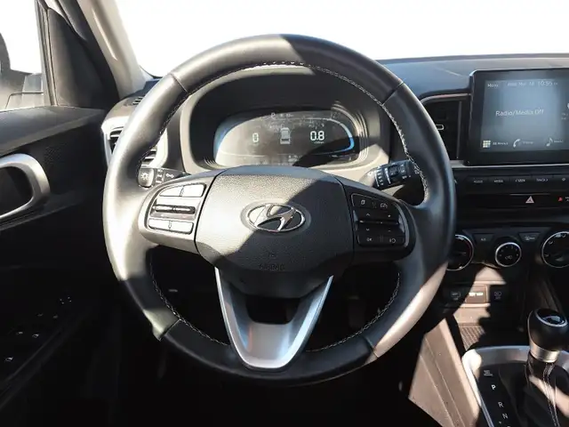 2025 Hyundai Venue Preferred Preferred | Low Mileage | Heated... - Photo 16