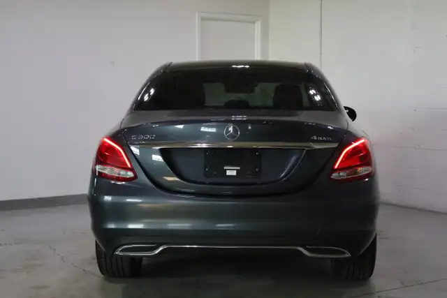 2016 Mercedes-Benz C-Class C 300 4MATIC Sedan for sale - Photo 5