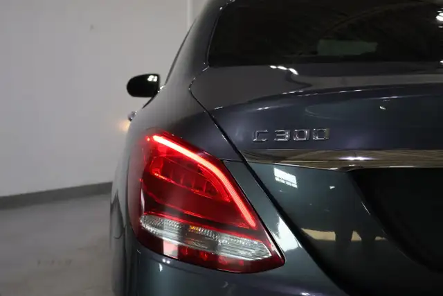 2016 Mercedes-Benz C-Class C 300 4MATIC Sedan for sale - Photo 11