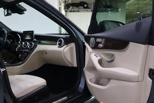 2016 Mercedes-Benz C-Class C 300 4MATIC Sedan for sale - Photo 22