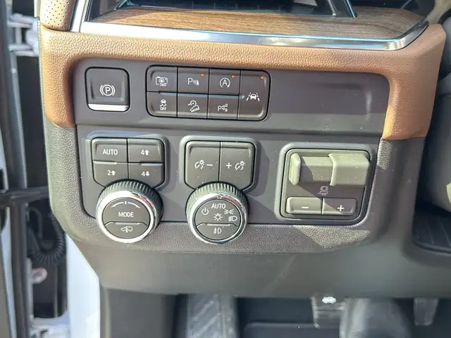 2026 Chevrolet Tahoe High Country - Photo 18