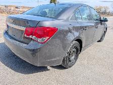 2016 Chevrolet Cruze Limited 4dr Sdn LT w/1LT | Extra tires! | B - Photo 3