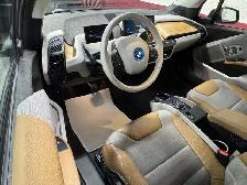 2015 BMW i3 w/Range Extender|NAVIGATION - REAR CAMERA - PARKING - Photo 9