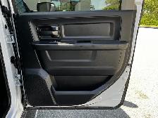 2016 Ram 2500 4x4 with Service Canopy - Photo 39