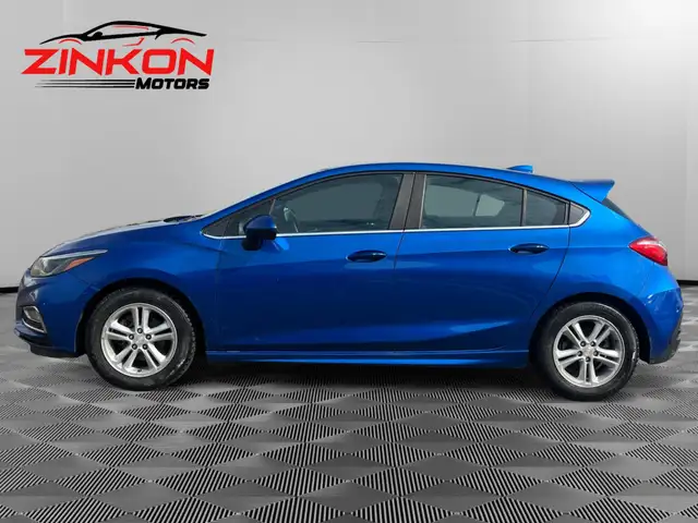2017 Chevrolet Cruze LT | BACK-UP CAM | SUNROOF | CAR-PLAY | BLU - Photo 2