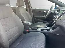 2017 Chevrolet Cruze LT | BACK-UP CAM | SUNROOF | CAR-PLAY | BLU - Photo 13