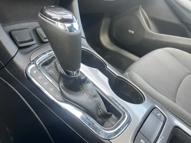 2017 Chevrolet Cruze LT | BACK-UP CAM | SUNROOF | CAR-PLAY | BLU - Photo 21