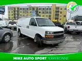 Chevrolet Express Cargo Van Traction arrière 3500 135 po 2015 - Photo 3