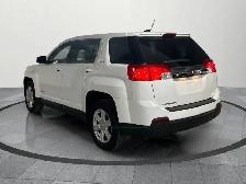 2015 GMC Terrain SLE-1 SLE|Ontario Vehicle| Low Kilometres! - Photo 4
