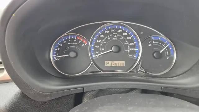 2010 Subaru Forester X sport, WELL MAINTAINED, 2 SETWS OF WHEELS - Photo 12