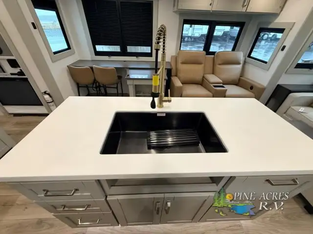 2026 Brinkley Model Z 3610 Mid-Bunk or Office - Photo 32