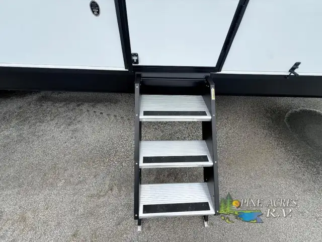 2026 Heartland Prowler 3202DSB-Bunk Room 2 Slides - Photo 4