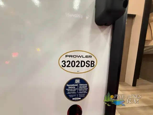 2026 Heartland Prowler 3202DSB-Bunk Room 2 Slides - Photo 11