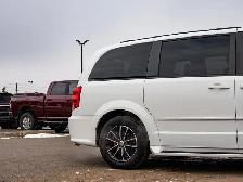 2017 Dodge Grand Caravan GT - Photo 9