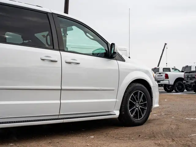 2017 Dodge Grand Caravan GT - Photo 10