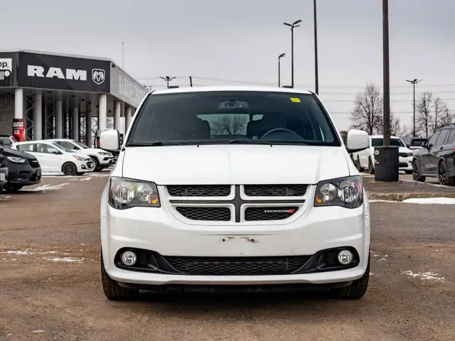 2017 Dodge Grand Caravan GT - Photo 12