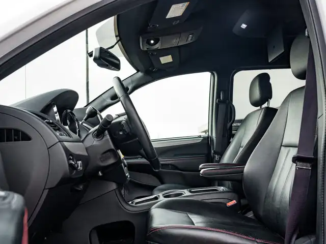 2017 Dodge Grand Caravan GT - Photo 22