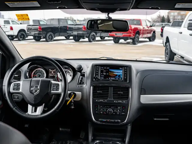 2017 Dodge Grand Caravan GT - Photo 30