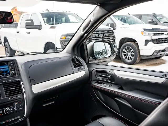 2017 Dodge Grand Caravan GT - Photo 31