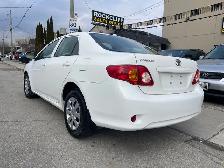 2010 Toyota Corolla CE - Photo 7