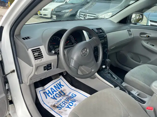 2010 Toyota Corolla CE - Photo 10