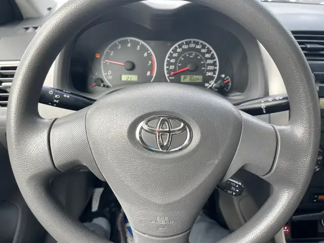 2010 Toyota Corolla CE - Photo 12