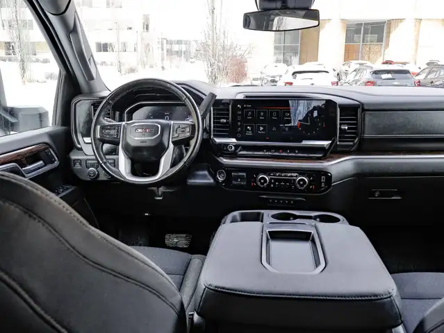 2024 GMC Sierra 3500HD SLE 6.6L Gas Long Box - Photo 27