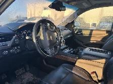 2018 Chevrolet Suburban Premier 5.3L - Photo 6