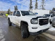 2018 GMC Sierra 1500 SLT All Terrain 5.3L - Photo 2