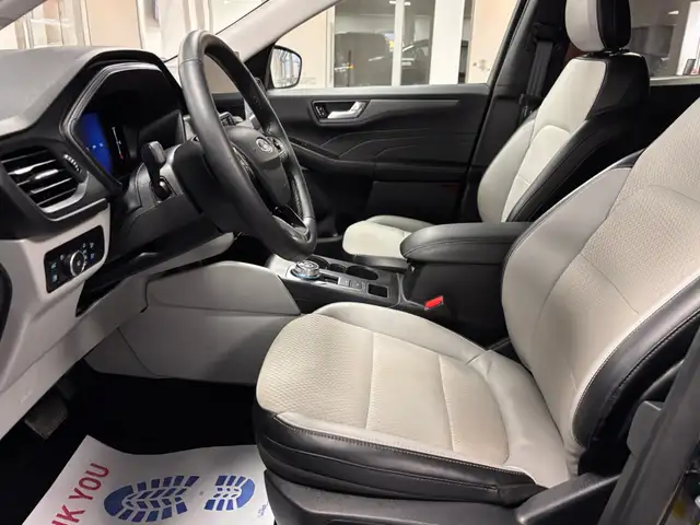 2025 Ford Escape Base FWD - Photo 12