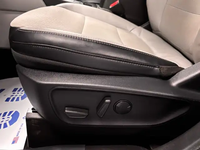 2025 Ford Escape Base FWD - Photo 13