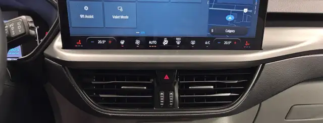 2025 Ford Escape Base FWD - Photo 25