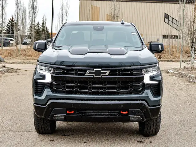 2026 Chevrolet Silverado 1500 LT Trail Boss - Photo 3