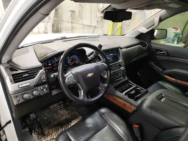 2019 Chevrolet Tahoe Premier RST Performance Edition 6.2L - Photo 7