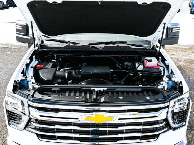 2026 Chevrolet Silverado 2500HD LTZ - Photo 9