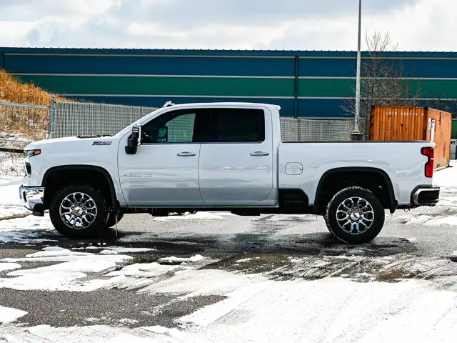 2026 Chevrolet Silverado 2500HD LTZ - Photo 10