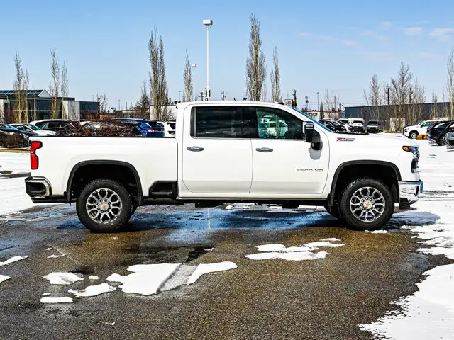 2026 Chevrolet Silverado 2500HD LTZ - Photo 14