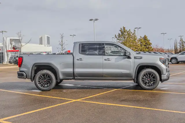 2026 GMC Sierra 1500 Elevation - Photo 10