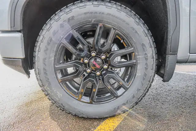 2026 GMC Sierra 1500 Elevation - Photo 13