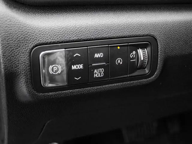 2026 GMC Terrain AWD Elevation - Photo 18