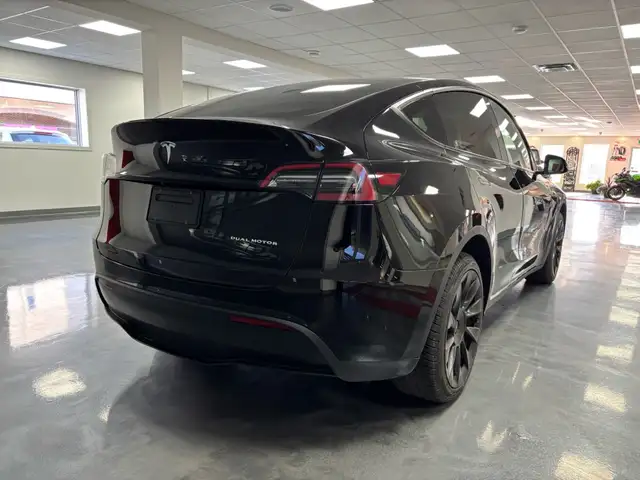 2023 Tesla Model Y Long Range AWD - Photo 5