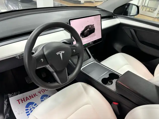 2023 Tesla Model Y Long Range AWD - Photo 11