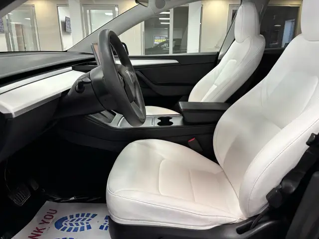 2023 Tesla Model Y Long Range AWD - Photo 12