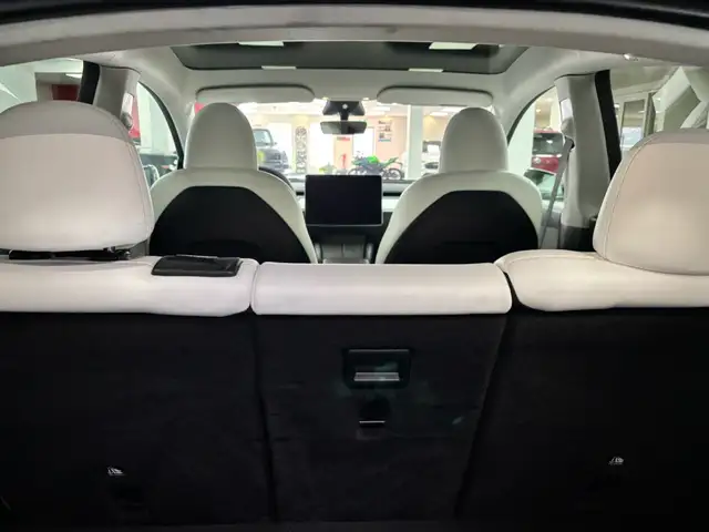 2023 Tesla Model Y Long Range AWD - Photo 17