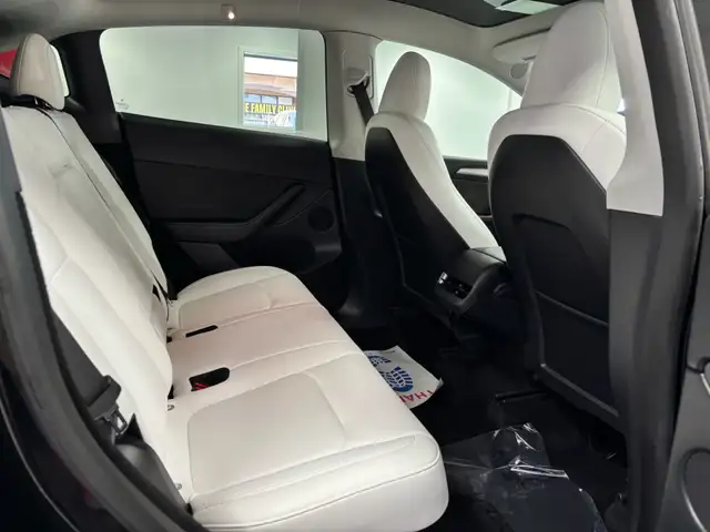 2023 Tesla Model Y Long Range AWD - Photo 18