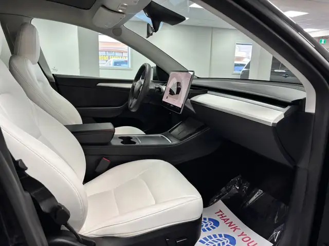 2023 Tesla Model Y Long Range AWD - Photo 19